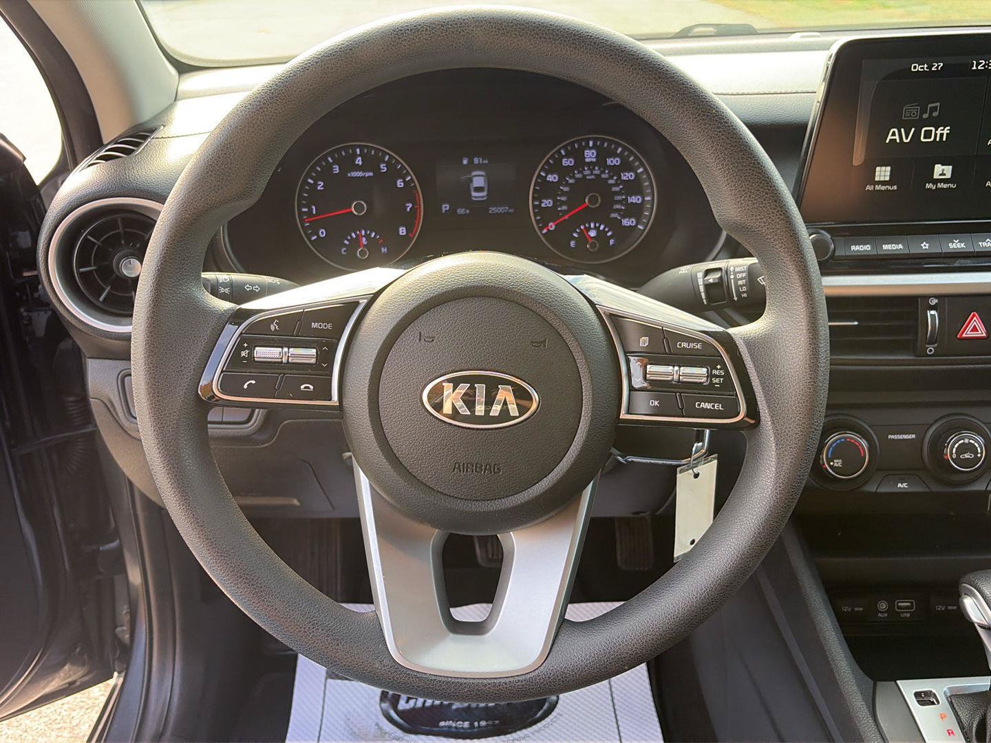 Used 2021 Kia Forte LXS FWD image 14