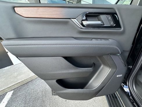 New 2026 GMC Yukon Denali image 25