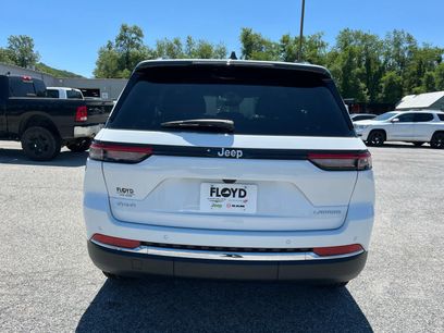 New 2026 Jeep Grand Cherokee Laredo