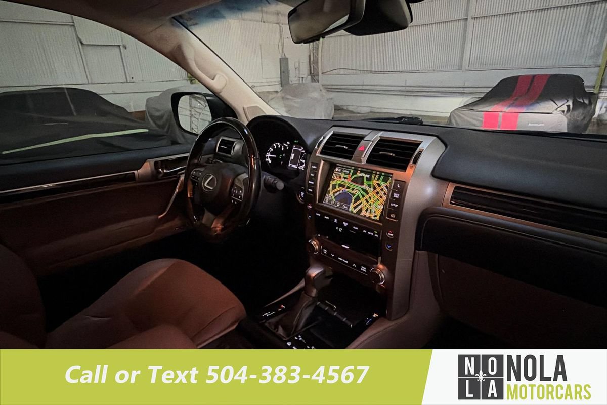 Used 2020 Lexus GX 460 Premium w/ Premium Package AWD/4WD image 31