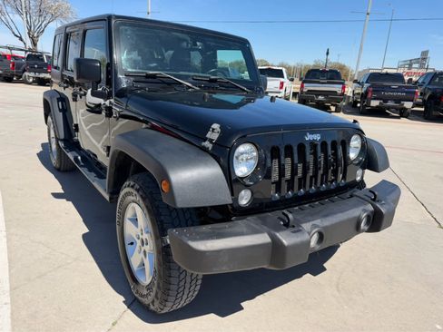 Used 2016 Jeep Wrangler Unlimited Sport w/ Quick Order Package 24S AWD/4WD image 5