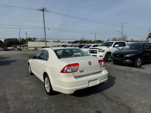 Used 2008 Mercury Milan Premier image 4