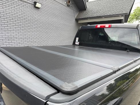 Used 2017 RAM 1500 Express w/ Express Value Package AWD/4WD image 7