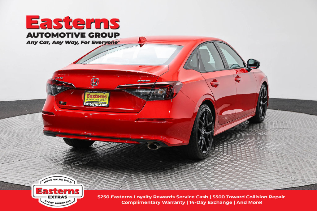 Used 2025 Honda Civic Sport image 6