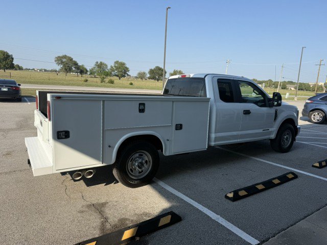 Used 2019 Ford F350 XL w/ XL Value Package RWD image 2