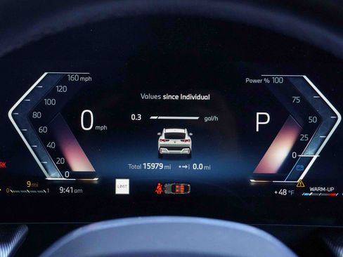 Certified 2025 BMW X2 xDrive28i w/ Premium Package image 20