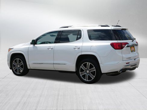 Used 2018 GMC Acadia Denali AWD/4WD image 5