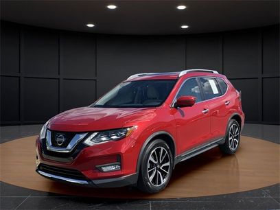 Used 2017 Nissan Rogue SL w/ SL Premium Package