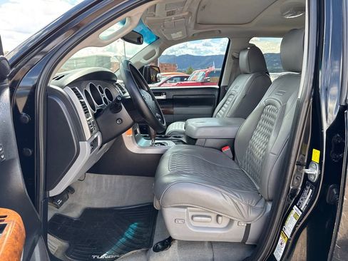 Used 2011 Toyota Tundra Limited w/ Memory Pkg AWD/4WD image 13