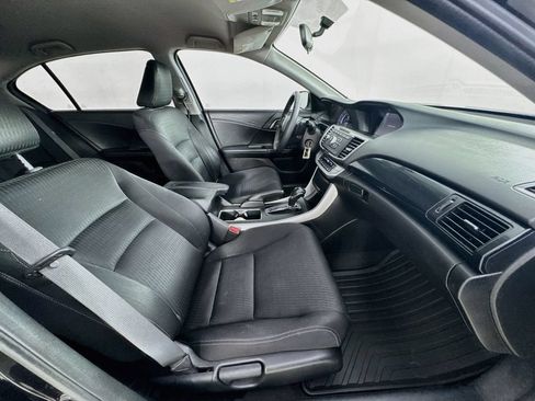 Used 2013 Honda Accord Sport image 32
