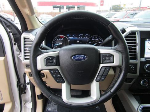 Used 2017 Ford F250 Lariat w/ Lariat Ultimate Package image 14