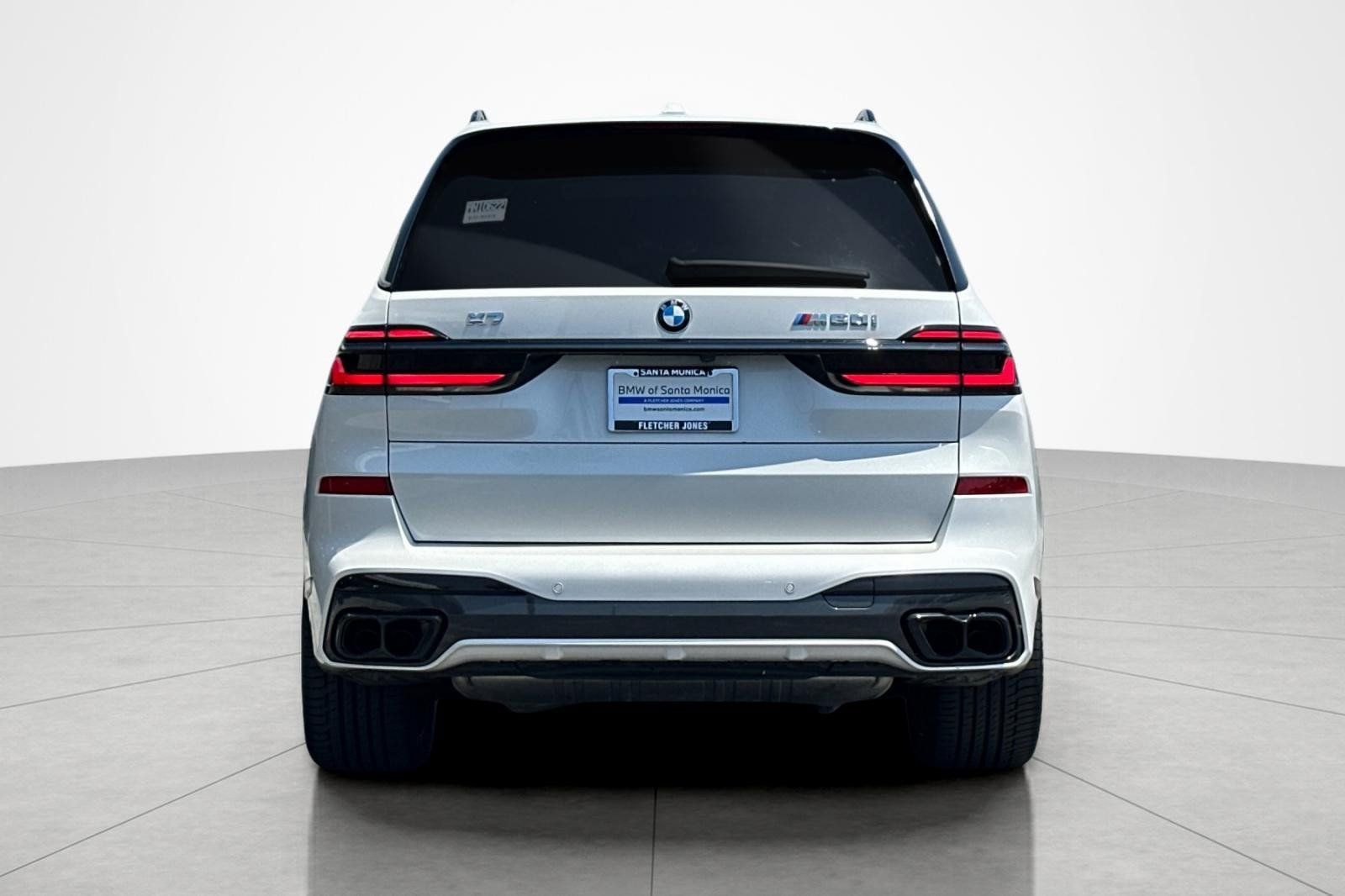 Used 2024 BMW X7 M60i w/ Executive Package AWD/4WD image 4
