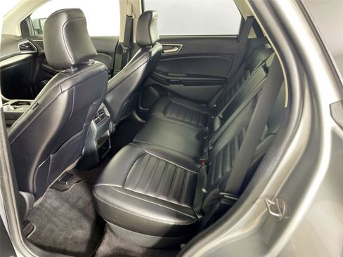 Used 2024 Ford Edge SEL image 20