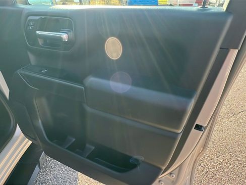 Used 2022 Chevrolet Silverado 1500 Custom Trail Boss image 16