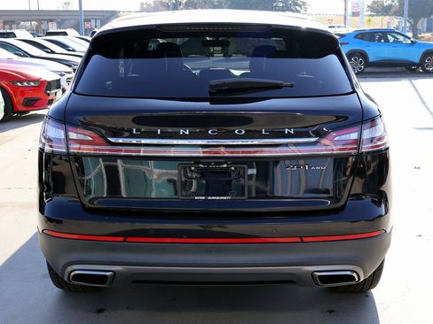 Used 2019 Lincoln Nautilus Reserve image 7
