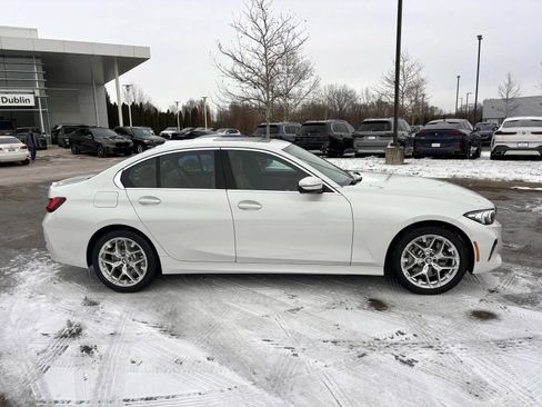 Used 2025 BMW 330i xDrive 330i xDrive w/ Premium Package image 8