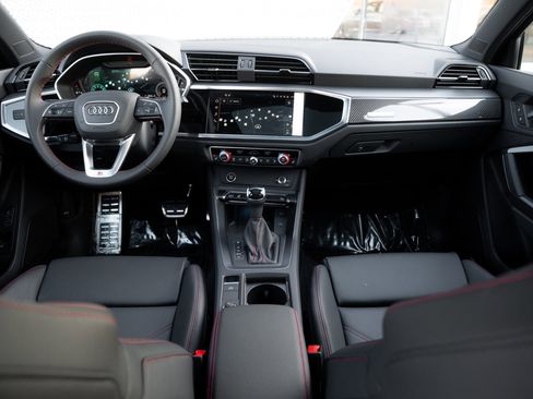 New 2025 Audi Q3 2.0T Premium Plus image 8
