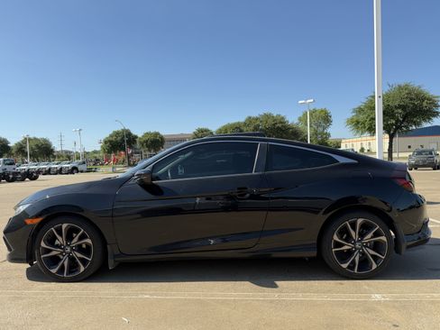 Used 2020 Honda Civic Sport image 4