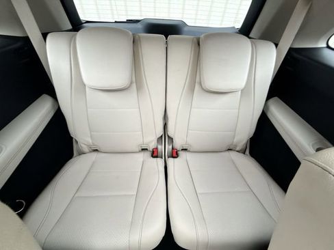 Used 2022 Mercedes-Benz GLS 450 4MATIC image 16