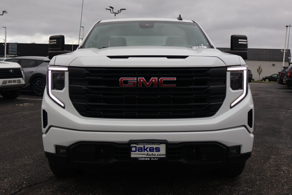 Used 2023 GMC Sierra 1500 Elevation AWD/4WD image 2