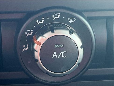 Used 2019 Toyota 4Runner TRD Off-Road Premium image 16