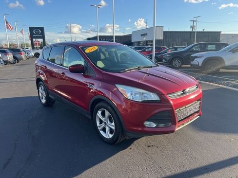 Used 2014 Ford Escape SE image 1