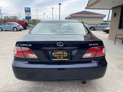 Used 2002 Lexus ES 330 FWD image 12