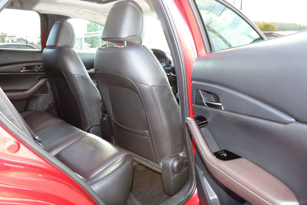 Used 2020 MAZDA CX-30 AWD w/ Premium Package image 12