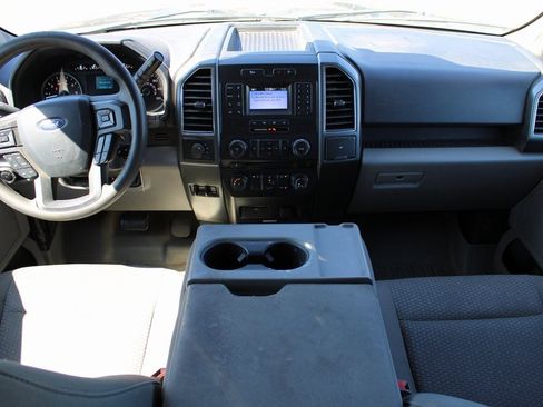 Used 2018 Ford F150 XLT image 14