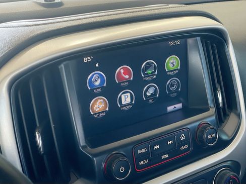 Used 2016 GMC Canyon SLE w/ SLE Convenience Package RWD image 11