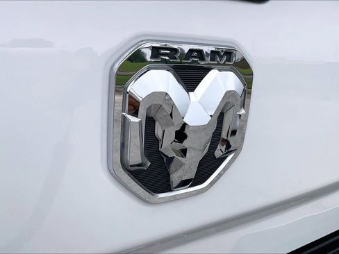 Used 2022 RAM 2500 Tradesman AWD/4WD image 28