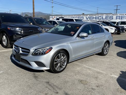 Used 2020 Mercedes-Benz C 300 Sedan image 2