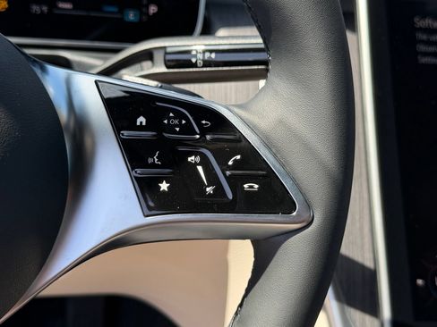 New 2026 Mercedes-Benz CLE 300 4MATIC Cabriolet image 22