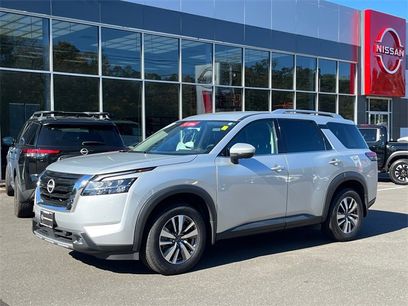 Certified 2022 Nissan Pathfinder SL
