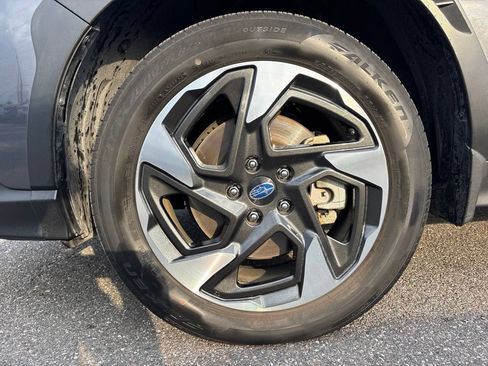 Certified 2024 Subaru Crosstrek 2.5i Limited AWD/4WD image 9