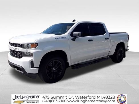 Certified 2022 Chevrolet Silverado 1500 Custom RWD image 4