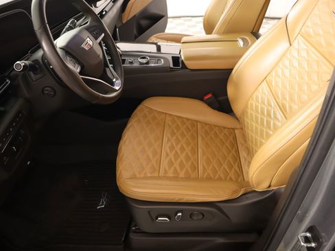 Used 2023 Cadillac Escalade Sport w/ Touring Package image 11