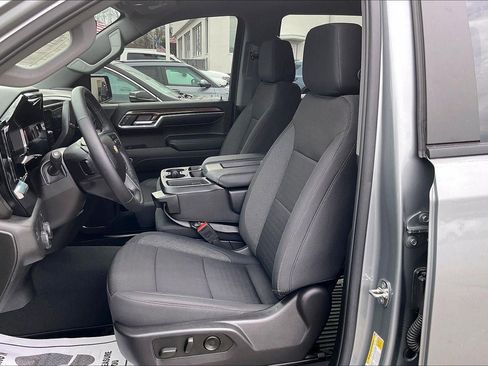 Used 2024 Chevrolet Silverado 1500 LT image 21