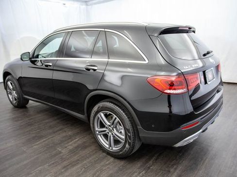 Used 2020 Mercedes-Benz GLC 300 4MATIC w/ Parking Assistance Package image 11