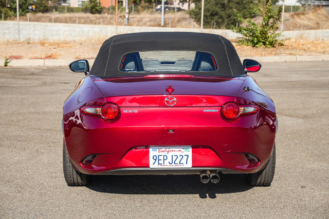 Used 2022 MAZDA MX-5 Miata Grand Touring w/ Weather Package RWD image 4
