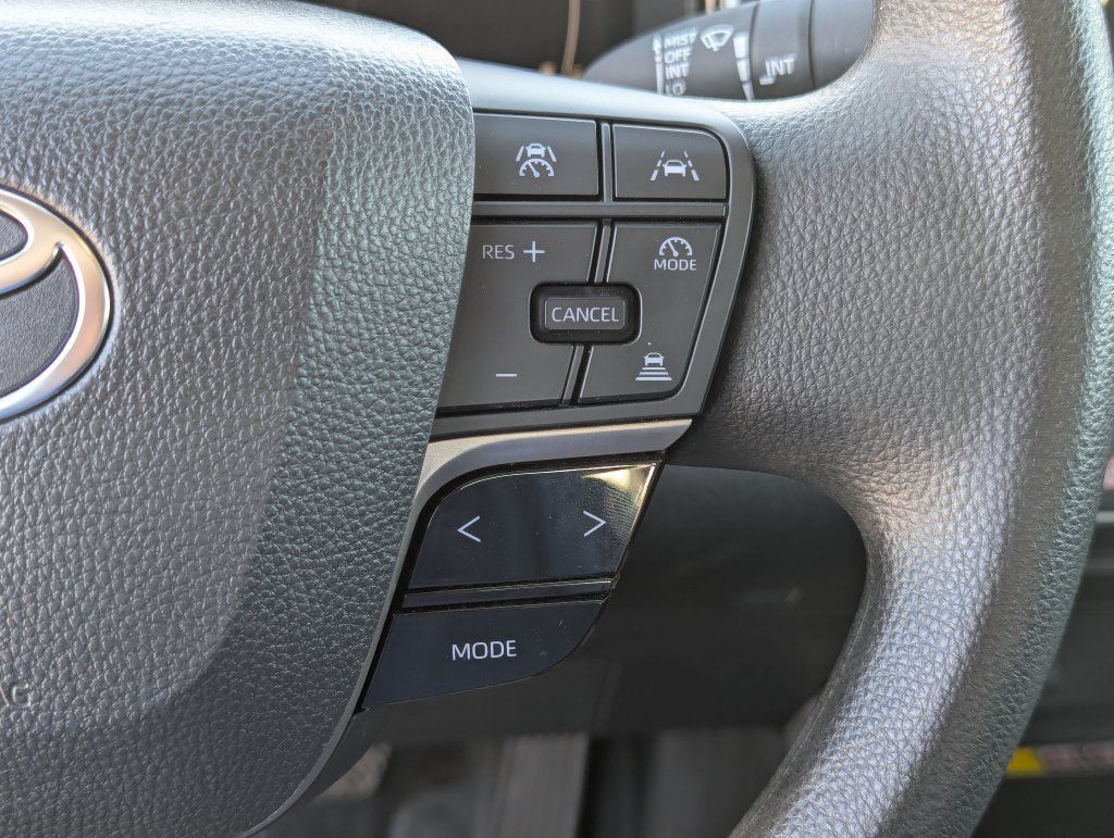 Used 2025 Toyota Camry LE FWD image 17