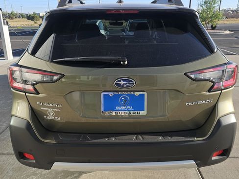 Used 2025 Subaru Outback Limited image 5