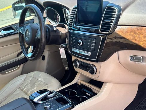 Used 2017 Mercedes-Benz GLE 350 image 9