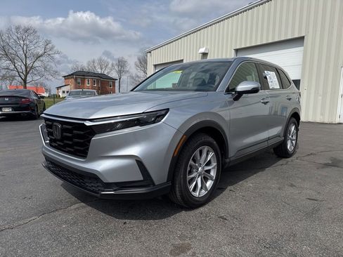 Used 2023 Honda CR-V EX image 3