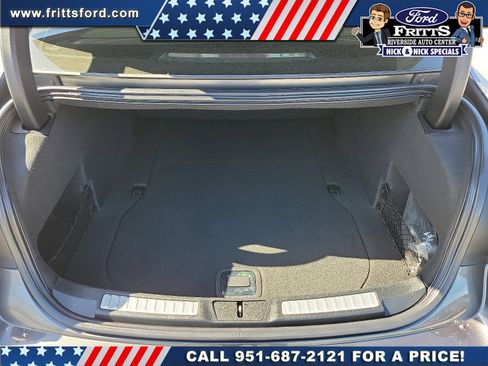 Used 2017 Lincoln Continental Select FWD image 19