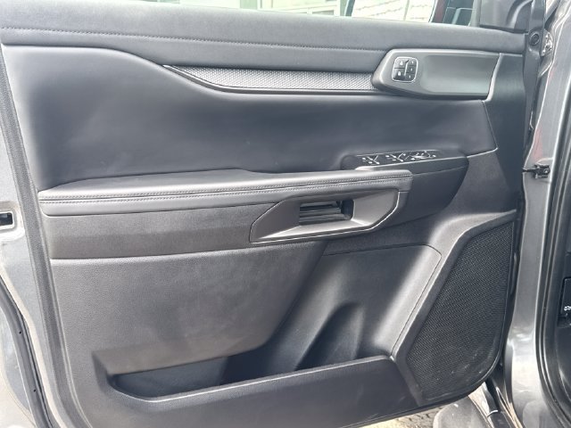 Used 2025 Ford Ranger Raptor AWD/4WD image 15