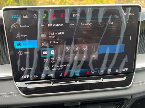 New 2026 Volkswagen Tiguan SE image 26