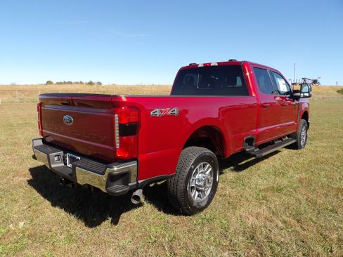 New 2026 Ford F350 Lariat image 6