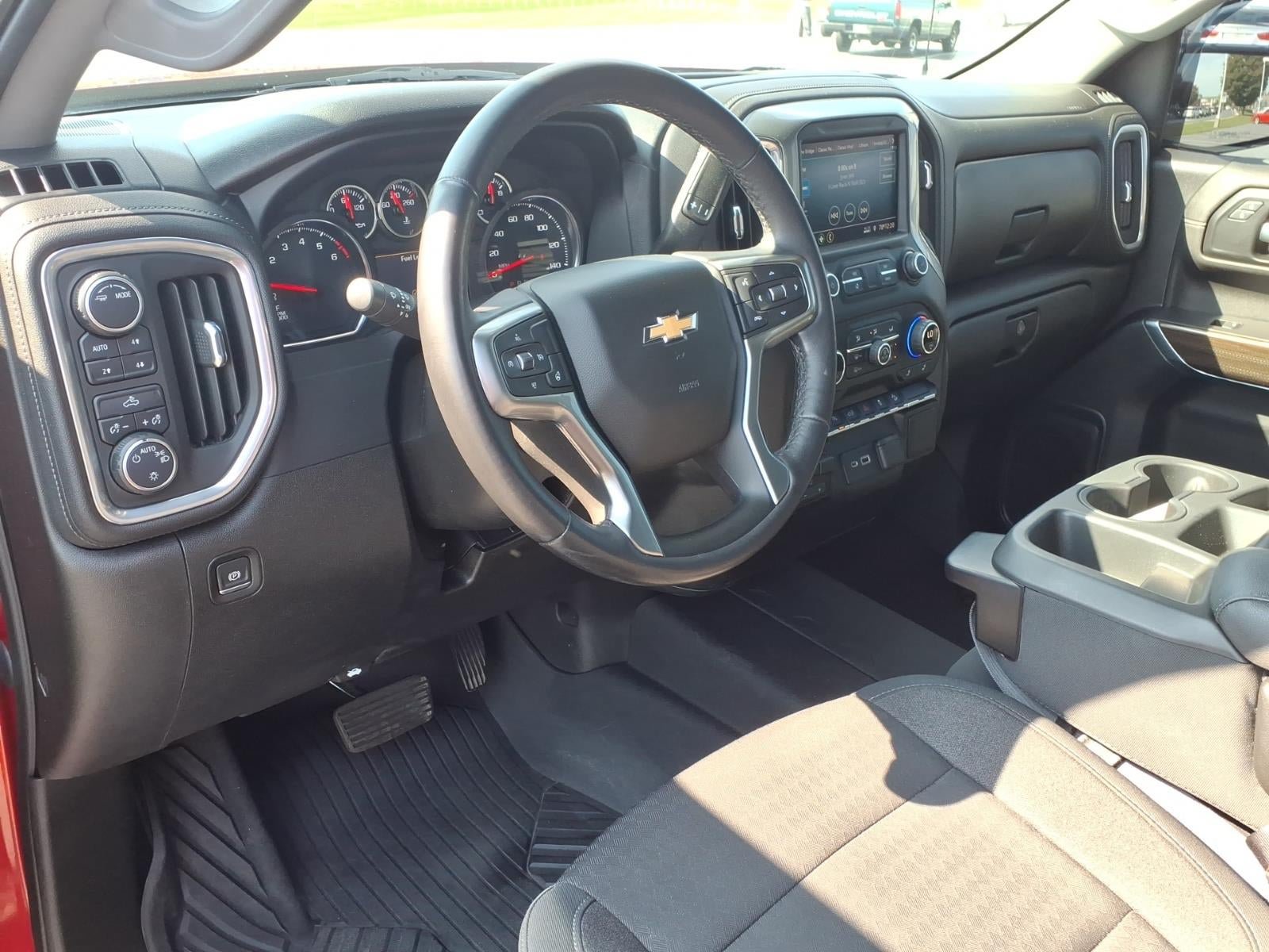 Certified 2021 Chevrolet Silverado 1500 LT AWD/4WD image 21