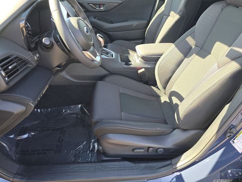 New 2025 Subaru Outback Premium image 18